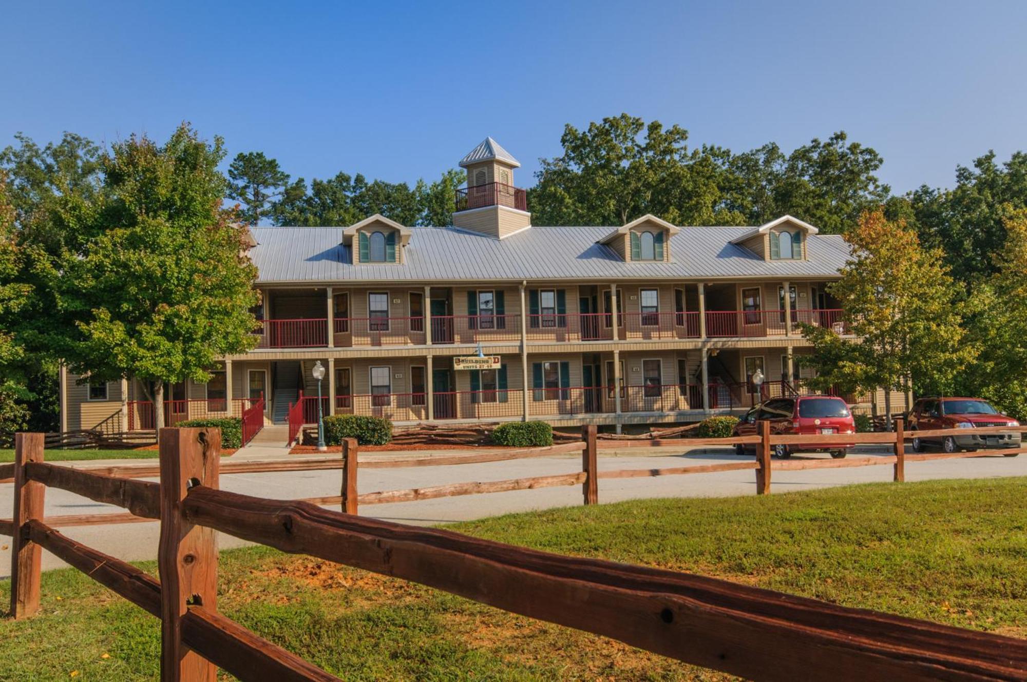منتجع هوليداي إن كلوب فاكيشنز آبل ماونتن Clarkesville المظهر الخارجي الصورة